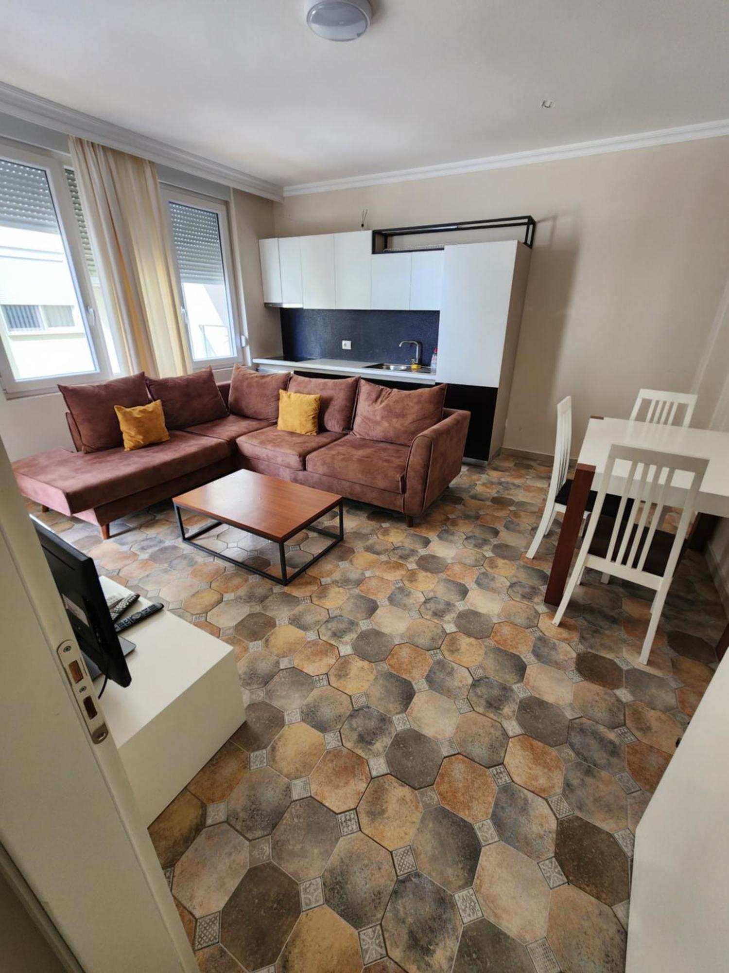 Apartment Kune *